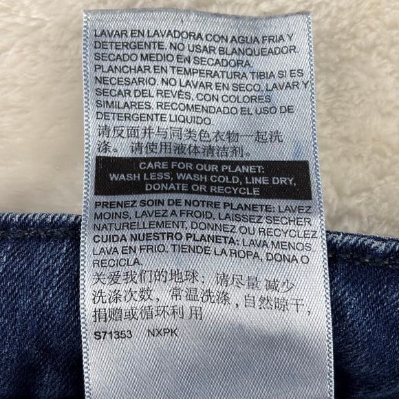 Levi Strauss Signature Jeans Women's 33x32 Mid Rise Bootcut Stretch Medium Wash - Picture 10 of 11